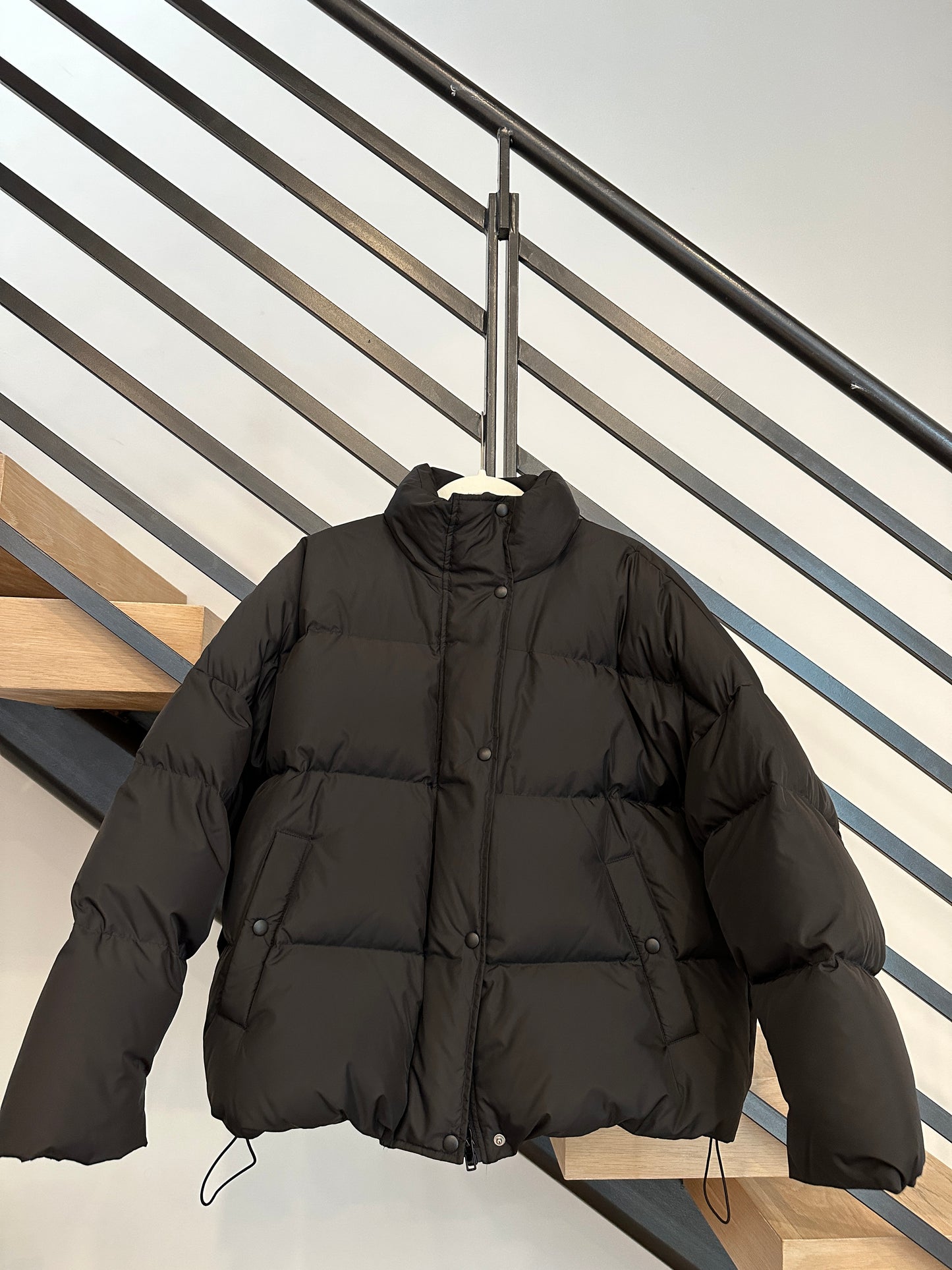 STAND STUDIO PUFFER BLACK