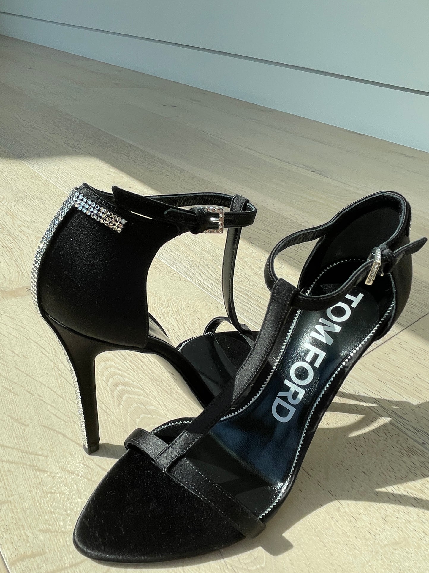 TOM FORD SANDALS BLACK SATIN EMBELLISHED T